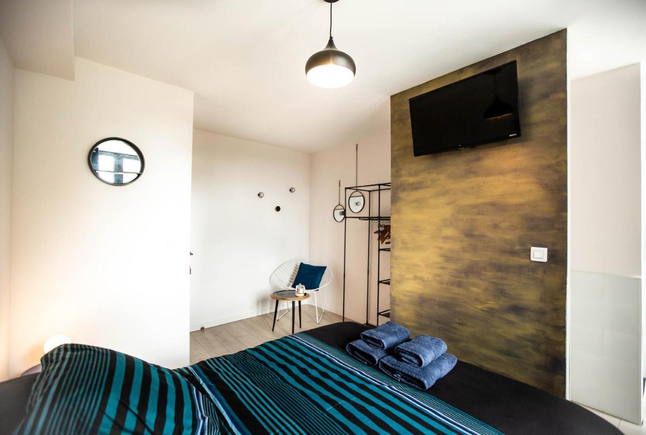 Au Bouchon Hotel Saint-Aigulin Ngoại thất bức ảnh